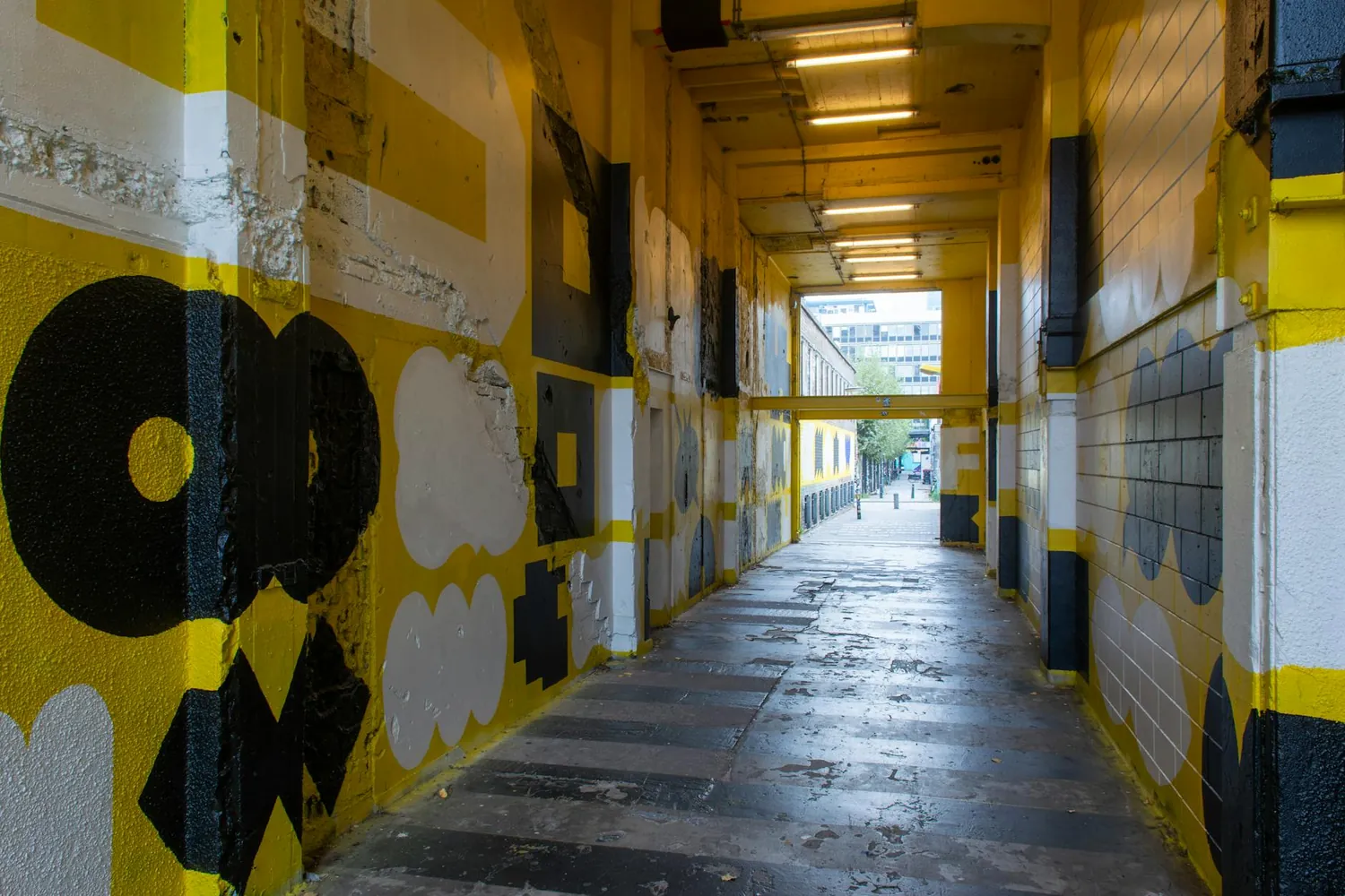 Practical Insights on Interpreting the Meaning Behind Street Art